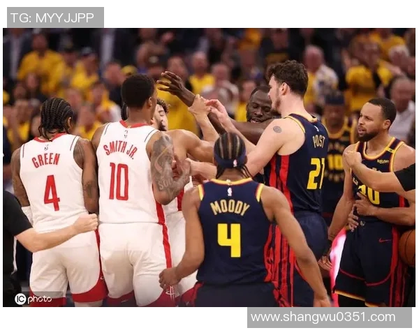 2017年火箭与勇士激战回顾精彩瞬间与关键时刻全解析