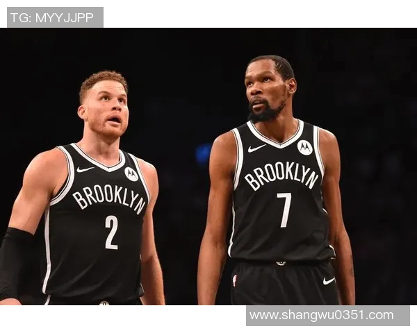 2017年NBA季后赛篮网对阵勇士的精彩对决回顾与分析