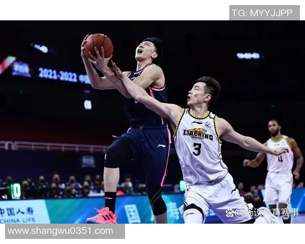 北京与辽宁常规赛激战正酣谁将赢得这场篮球巅峰对决 北京与辽宁常规赛激战正酣谁将赢得这场篮球巅峰对决