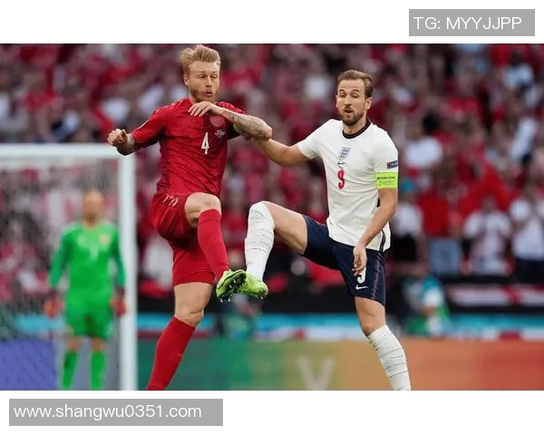 瑞士与英格兰足球对决双方首发阵容详细解析与战术分析 瑞士与英格兰足球对决双方首发阵容详细解析与战术分析