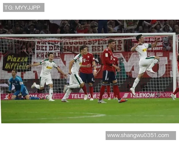 门兴与科隆比赛因天气原因推迟球迷期待新赛程安排 门兴与科隆比赛因天气原因推迟球迷期待新赛程安排