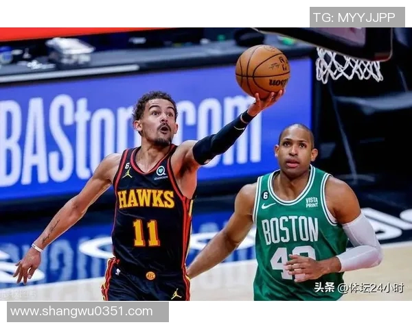 特雷杨带领亚特兰大老鹰冲击季后赛全新战术解析与未来展望 特雷杨带领亚特兰大老鹰冲击季后赛全新战术解析与未来展望