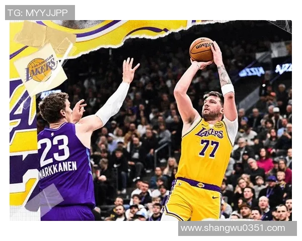 湖人对阵太阳季前赛精彩录像回顾与分析全场亮点尽在其中