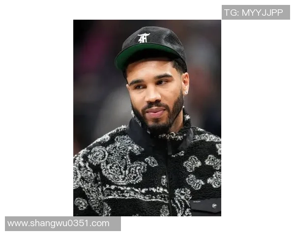 杰森塔图姆如何在NBA赛场上展现领袖风范与卓越才华